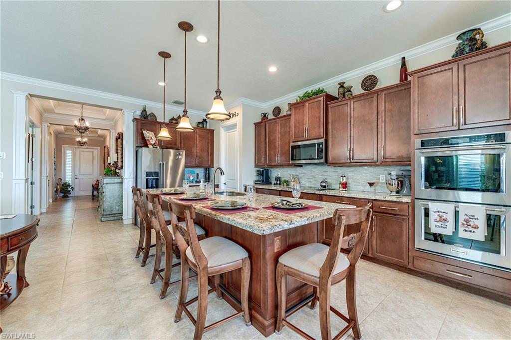 9263 Glenforest DR
