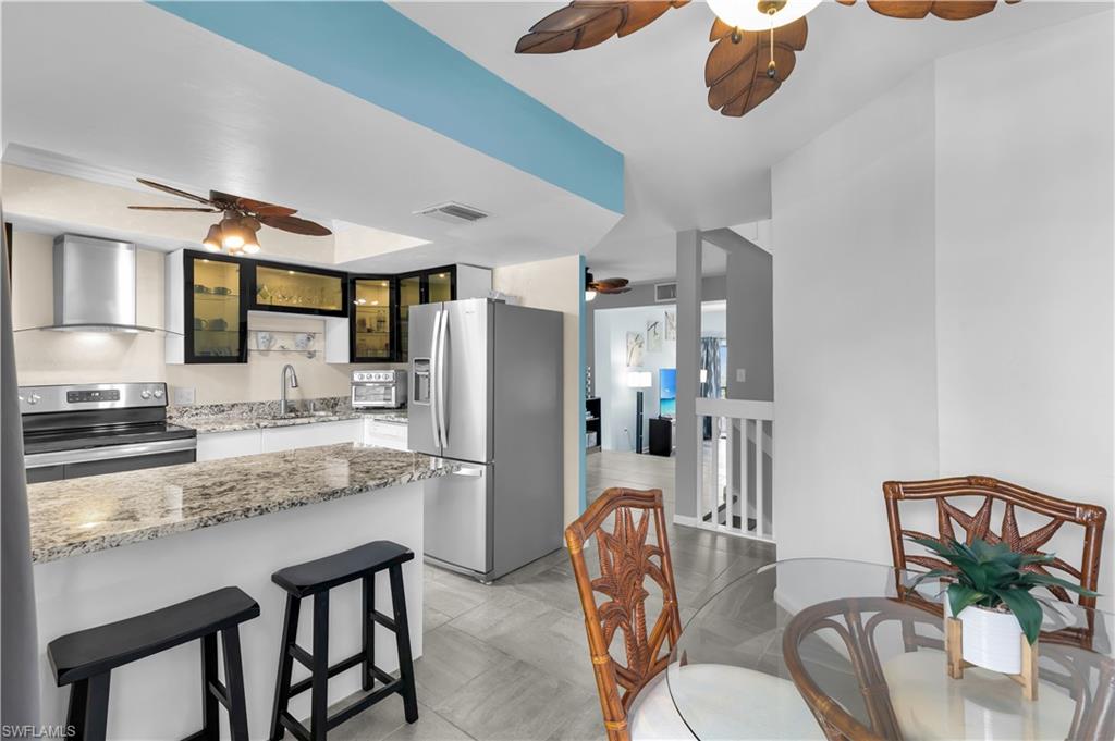 1130 Swallow AVE B103