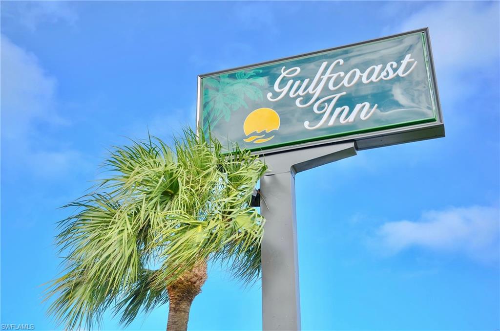 2555 Tamiami TRL N 250