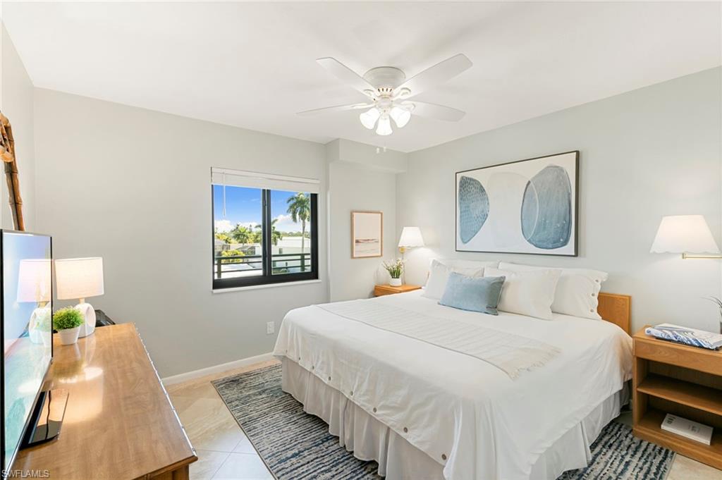 226 3rd ST 303