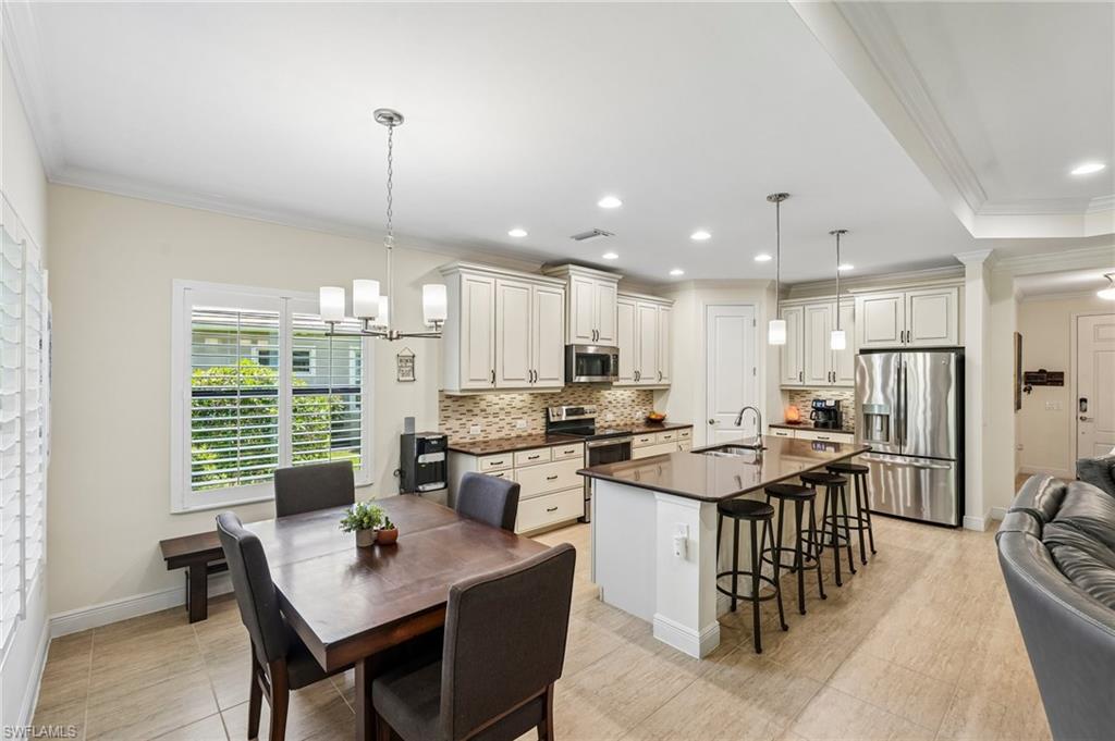 3651 Canopy CIR