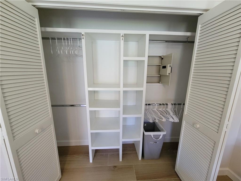 809 Palm View DR 8