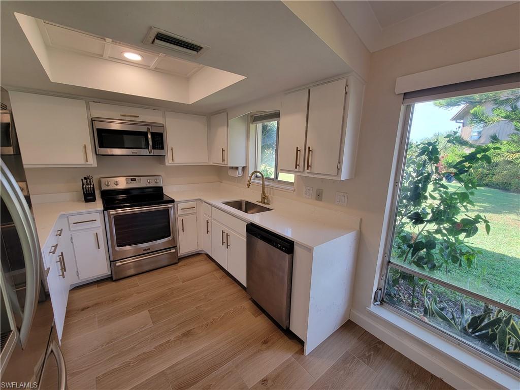 809 Palm View DR 8