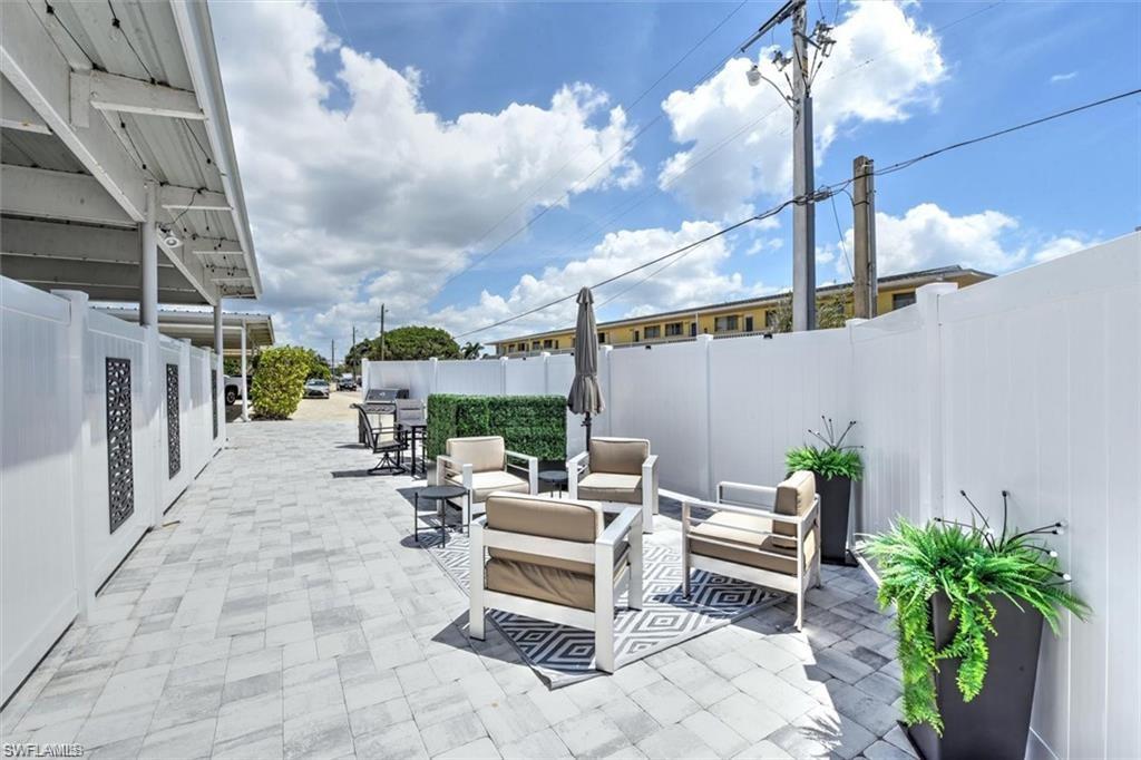 490 Broad AVE S H490