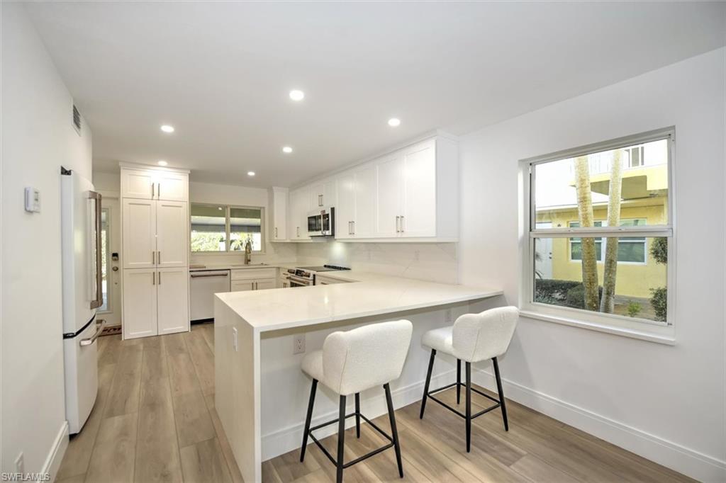 1100 8th AVE S 106C