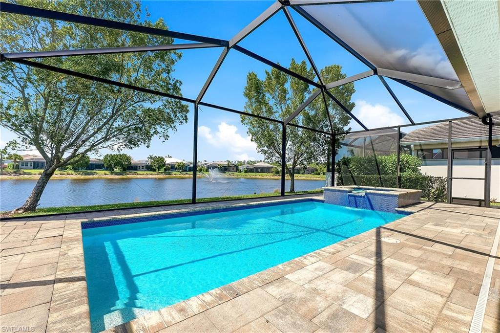 8957 Mustique LN