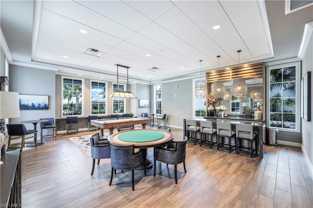 8957 Mustique LN