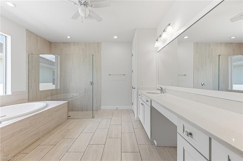 8957 Mustique LN