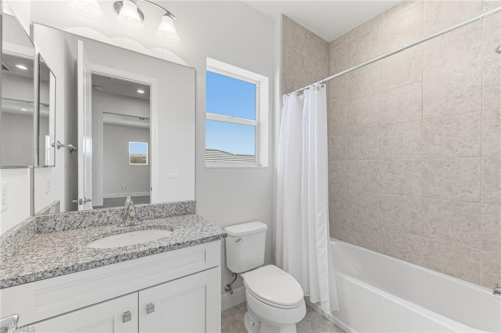 8957 Mustique LN