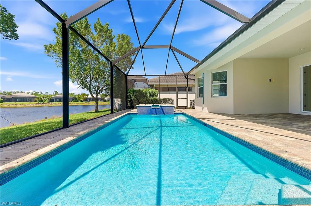 8957 Mustique LN