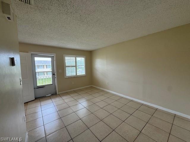 3325 Airport RD N T7