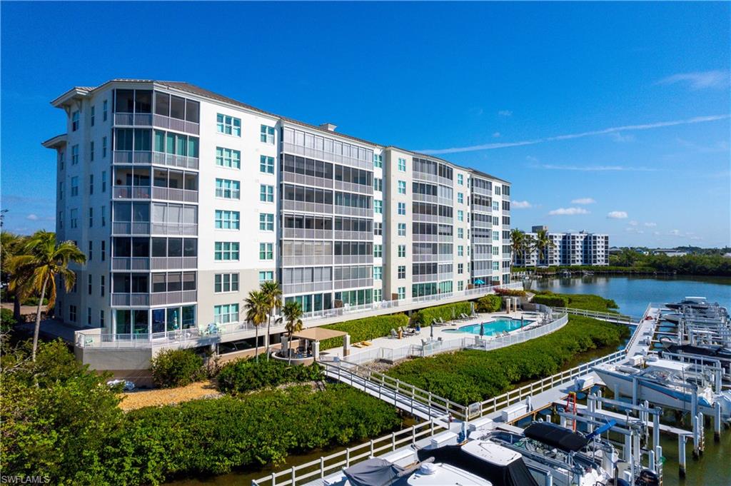 4975 Bonita Beach RD 304