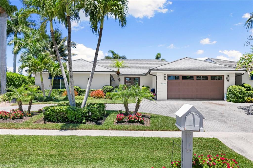 1784 Wavecrest CT
