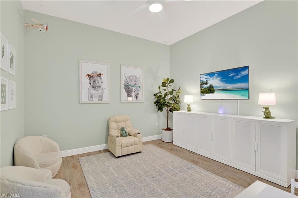 3821 Helmsman DR