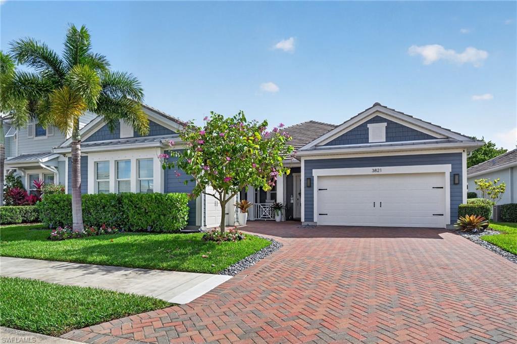 3821 Helmsman DR