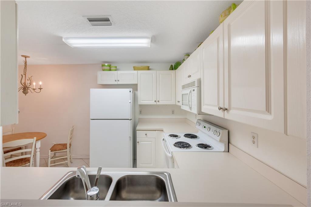 2555 Aspen Creek LN 102