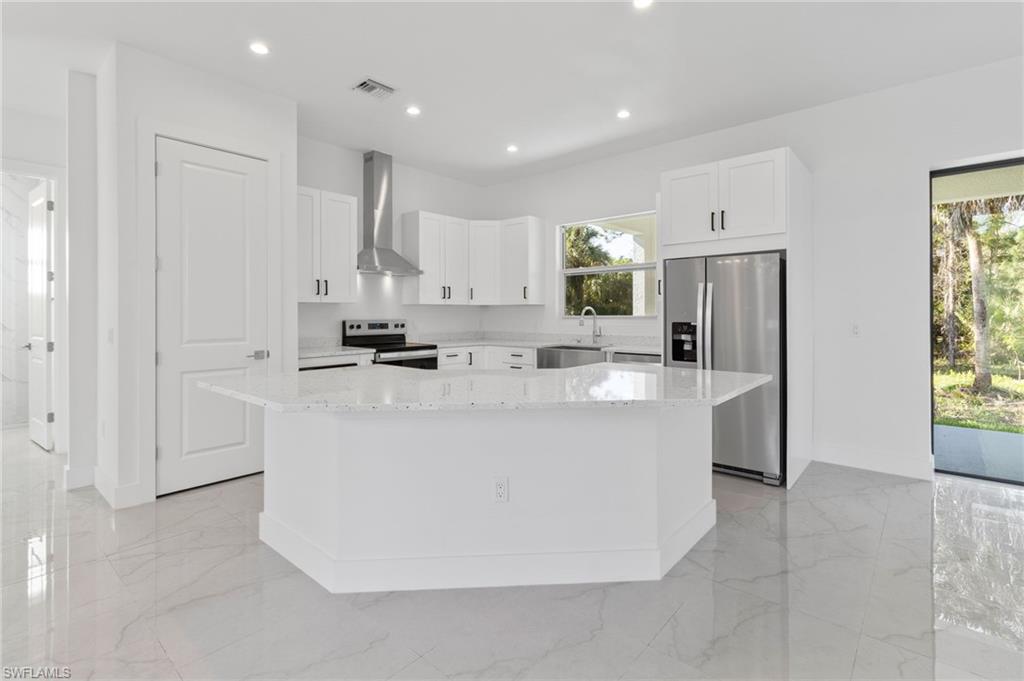 1081 Desoto BLVD S