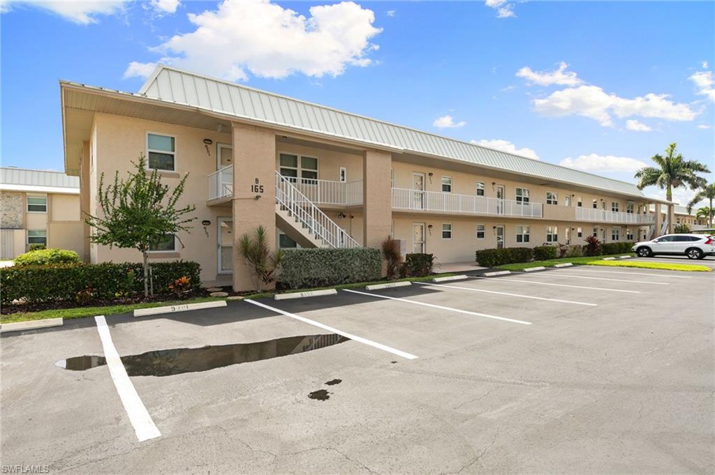 165 Collier BLVD B103