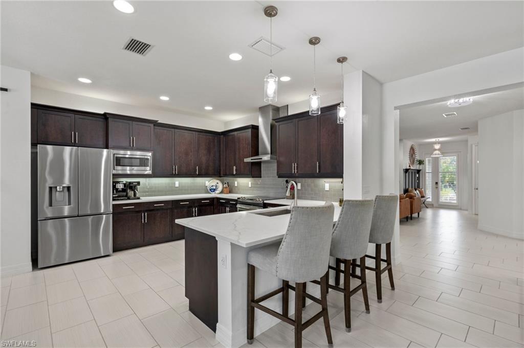 3551 Beaufort CT