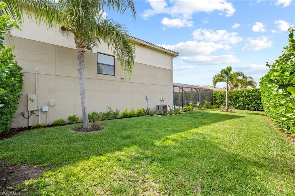 3551 Beaufort CT