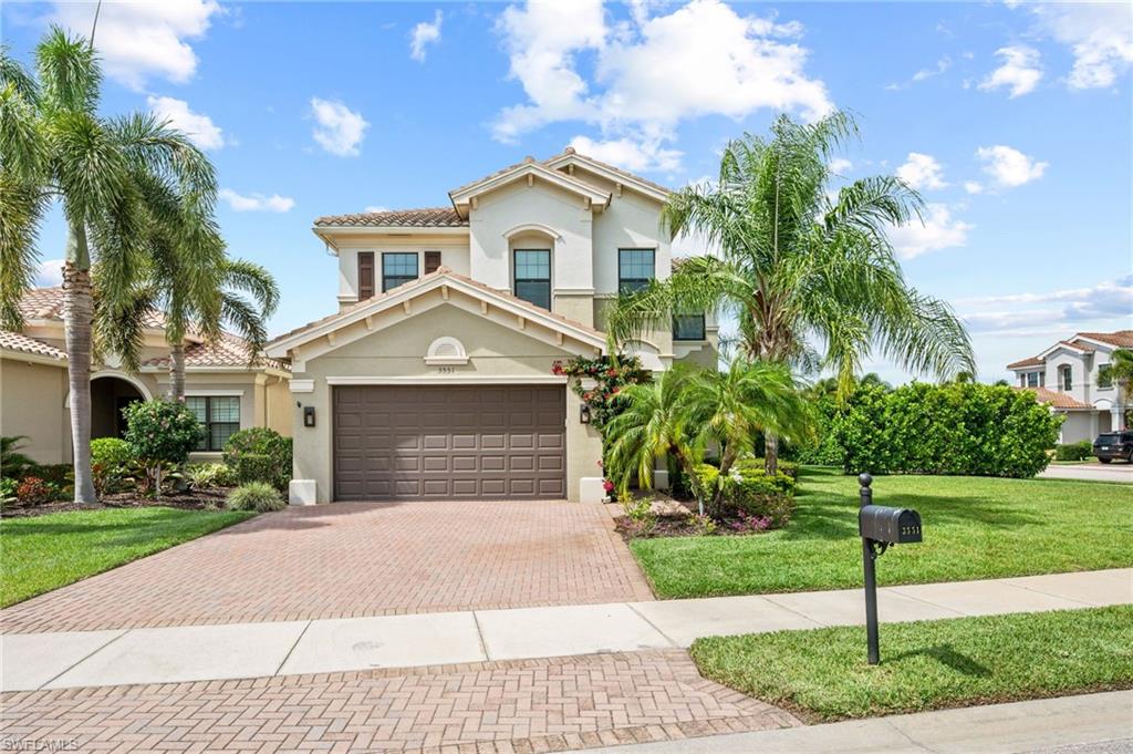 3551 Beaufort CT