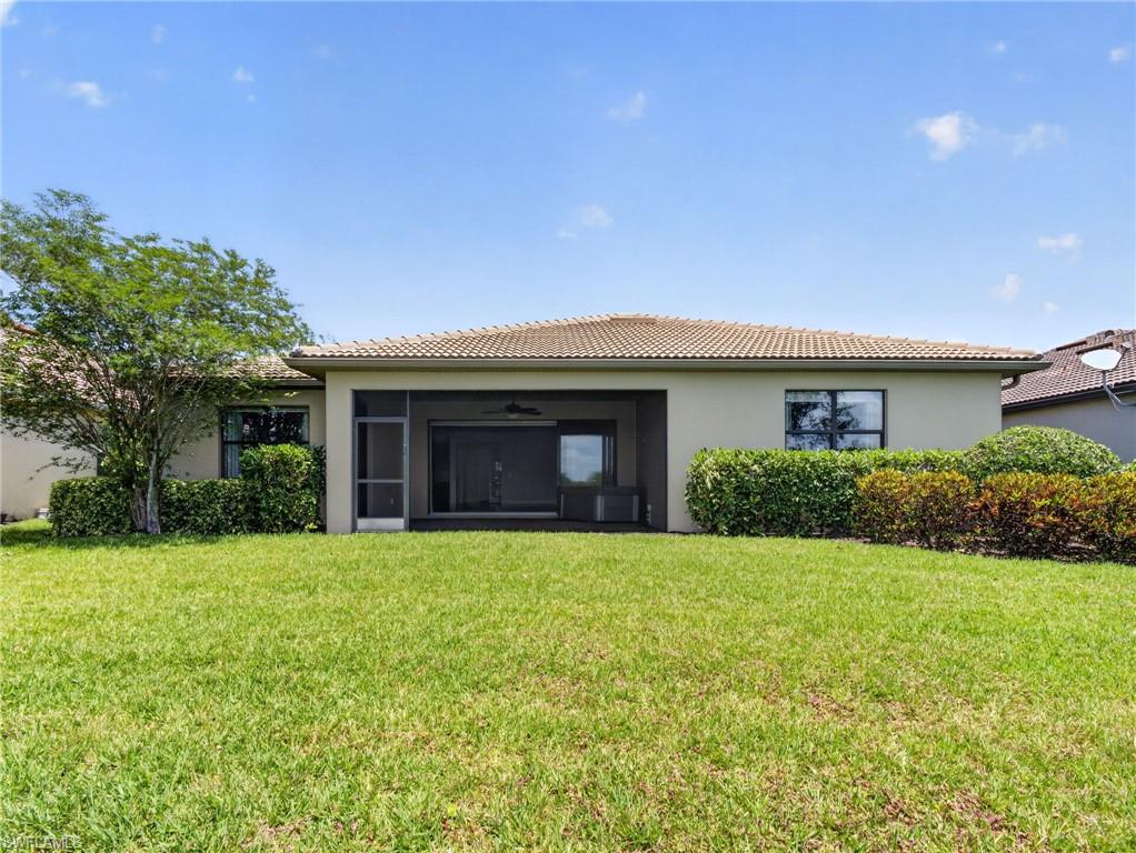 6124 Victory DR