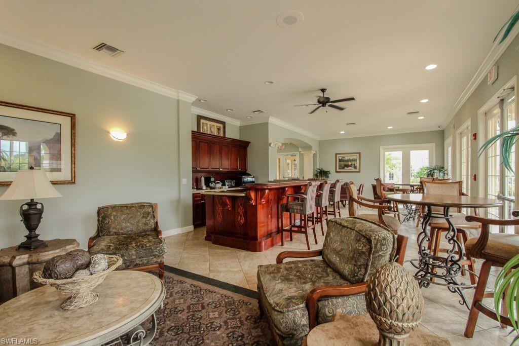 1810 Florida Club CIR 1204