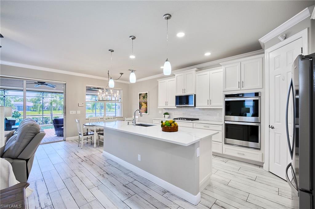 12702 Aviano DR
