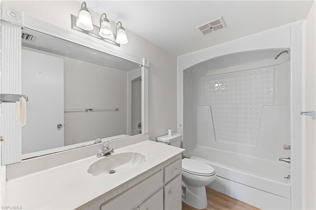 315 Saint Andrews BLVD D5
