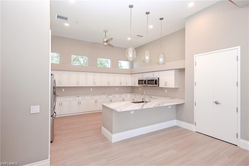 3039 Horizon LN 2105