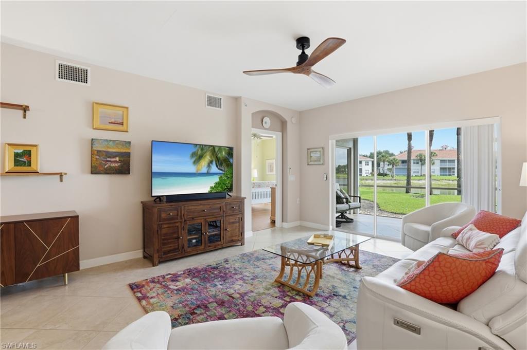 3039 Horizon LN 2105