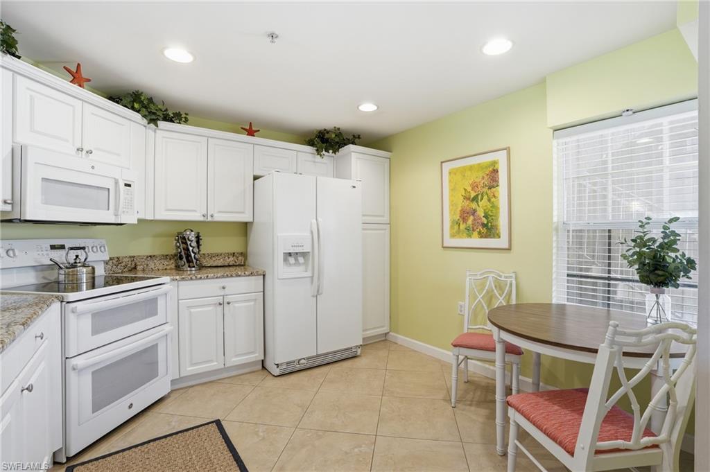 3039 Horizon LN 2105