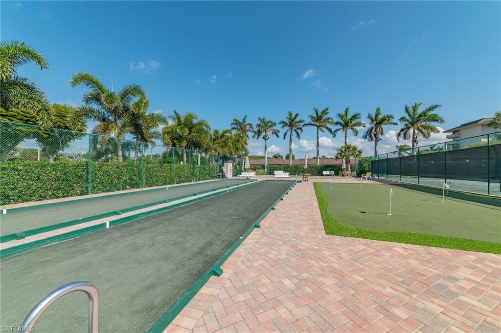 260 Seaview CT 1409