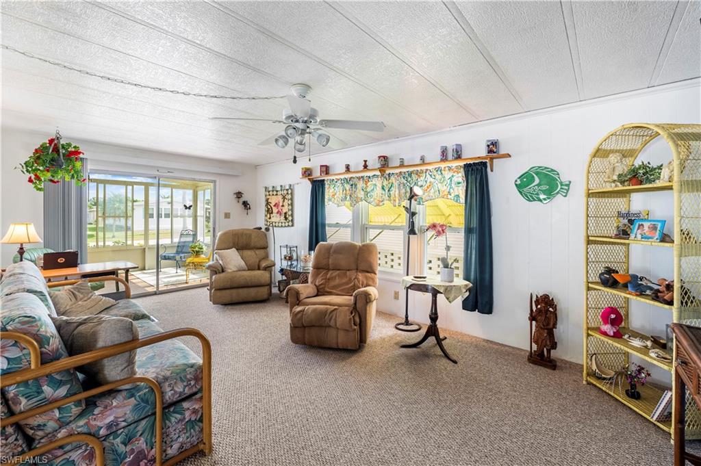 280 Grassy Key LN