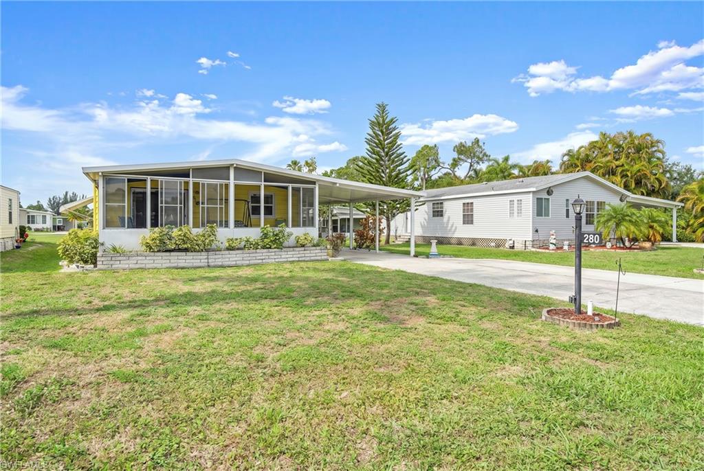 280 Grassy Key LN