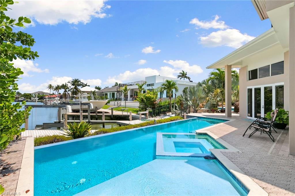 622 Bimini AVE