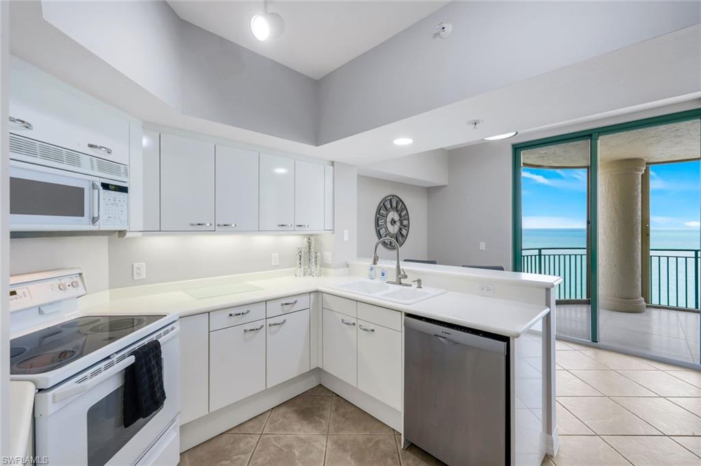 980 Cape Marco DR 1602