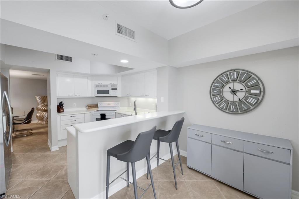 980 Cape Marco DR 1602