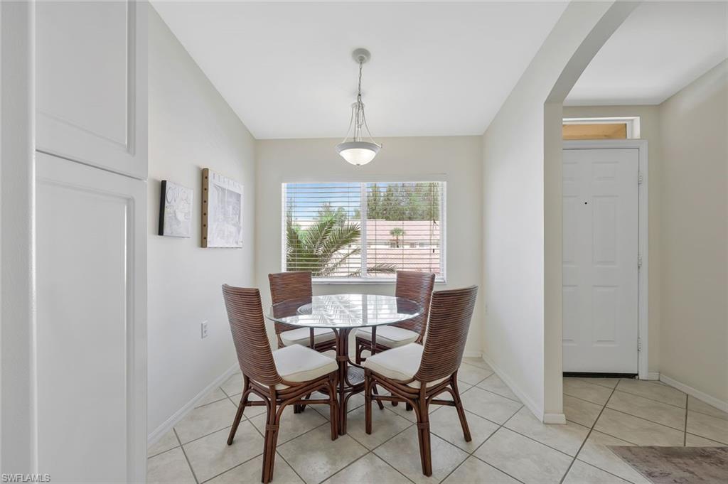 2395 Bayou LN 7304