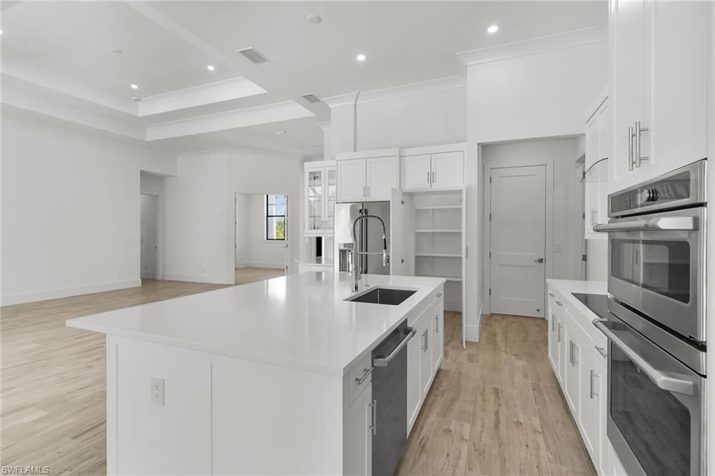 60 Tahiti RD