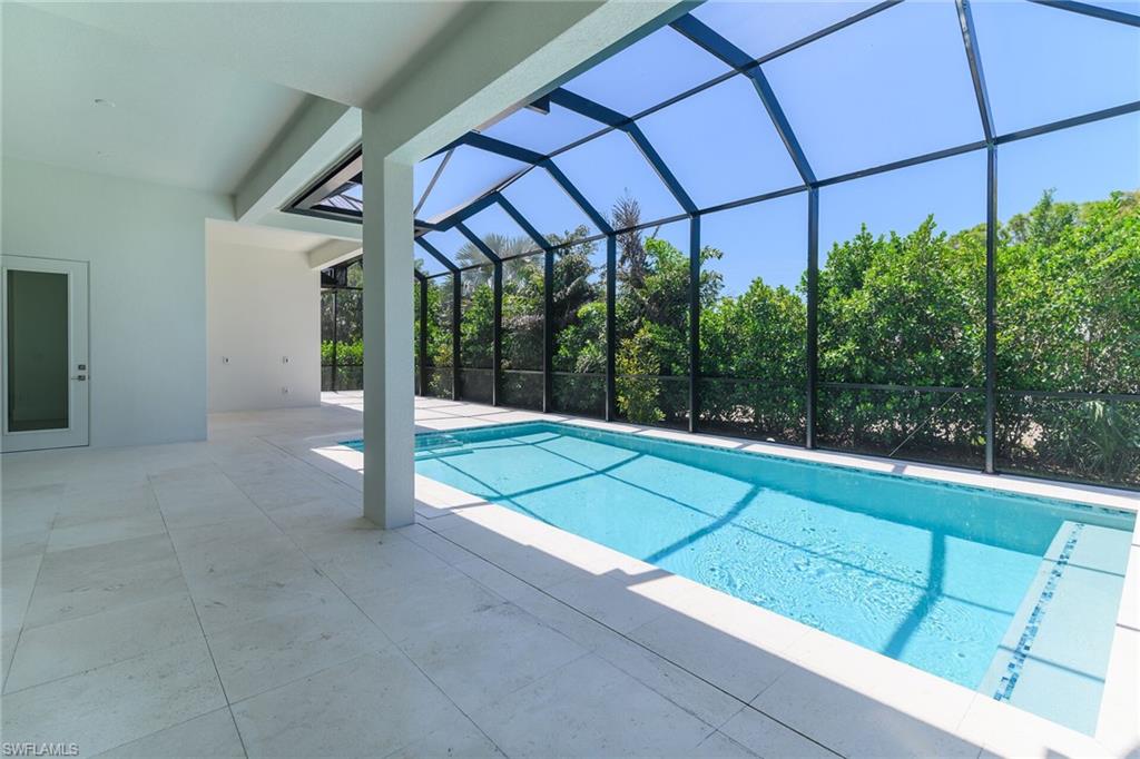 60 Tahiti RD