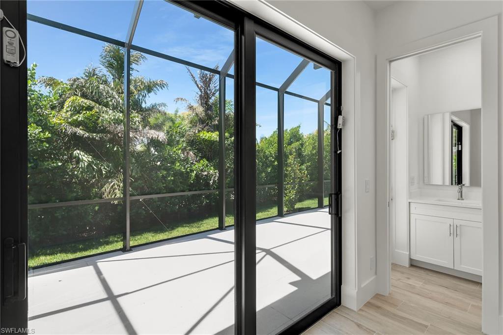 60 Tahiti RD