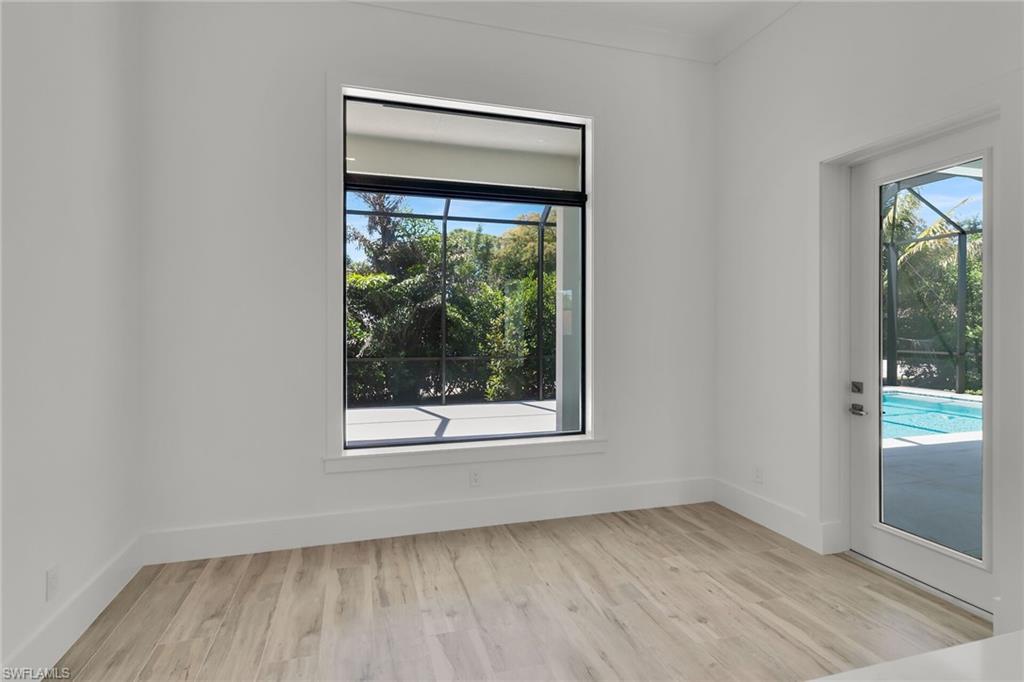 60 Tahiti RD