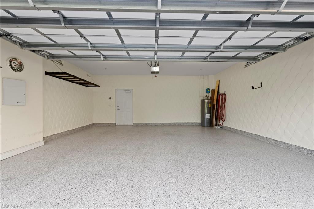 9076 Rialto ST 6204