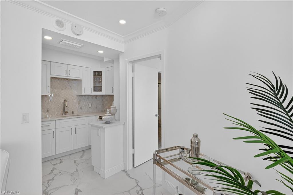 58 Collier BLVD 1607