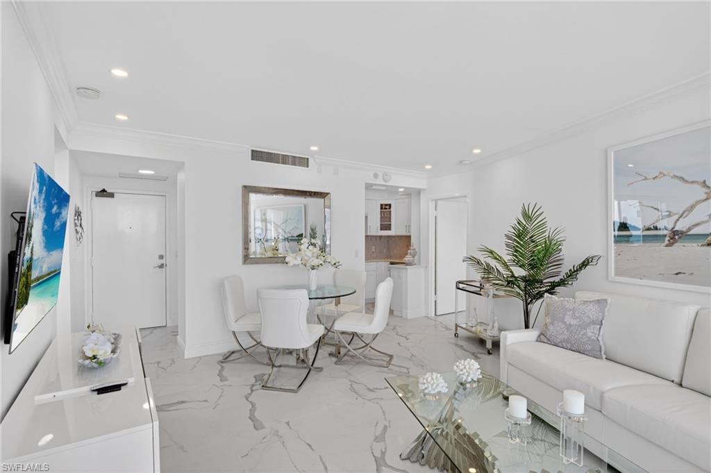 58 Collier BLVD 1607