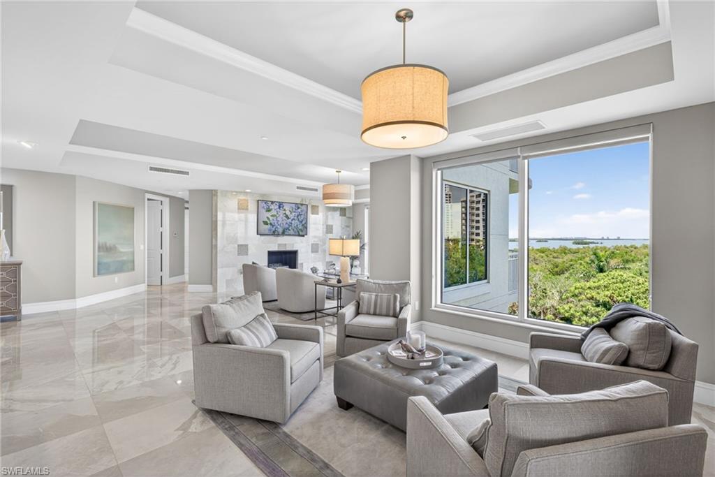 4851 Bonita Bay BLVD 504