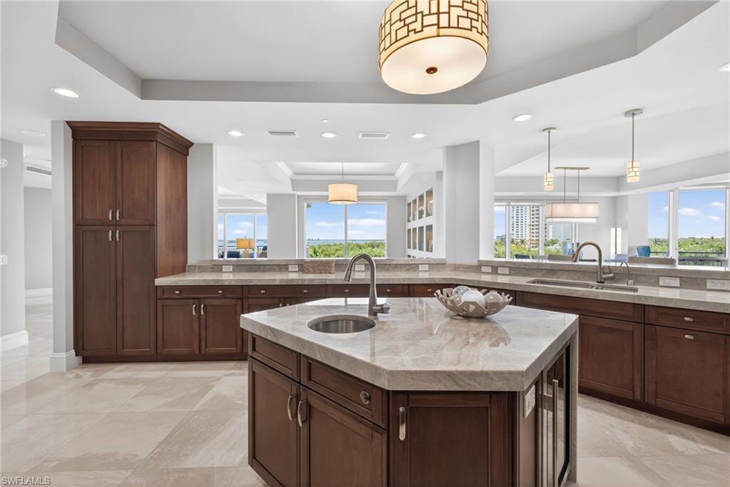 4851 Bonita Bay BLVD 504