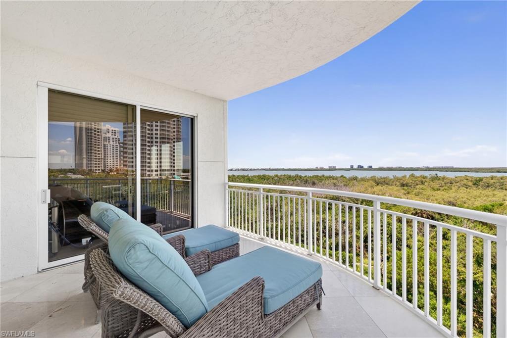 4851 Bonita Bay BLVD 504