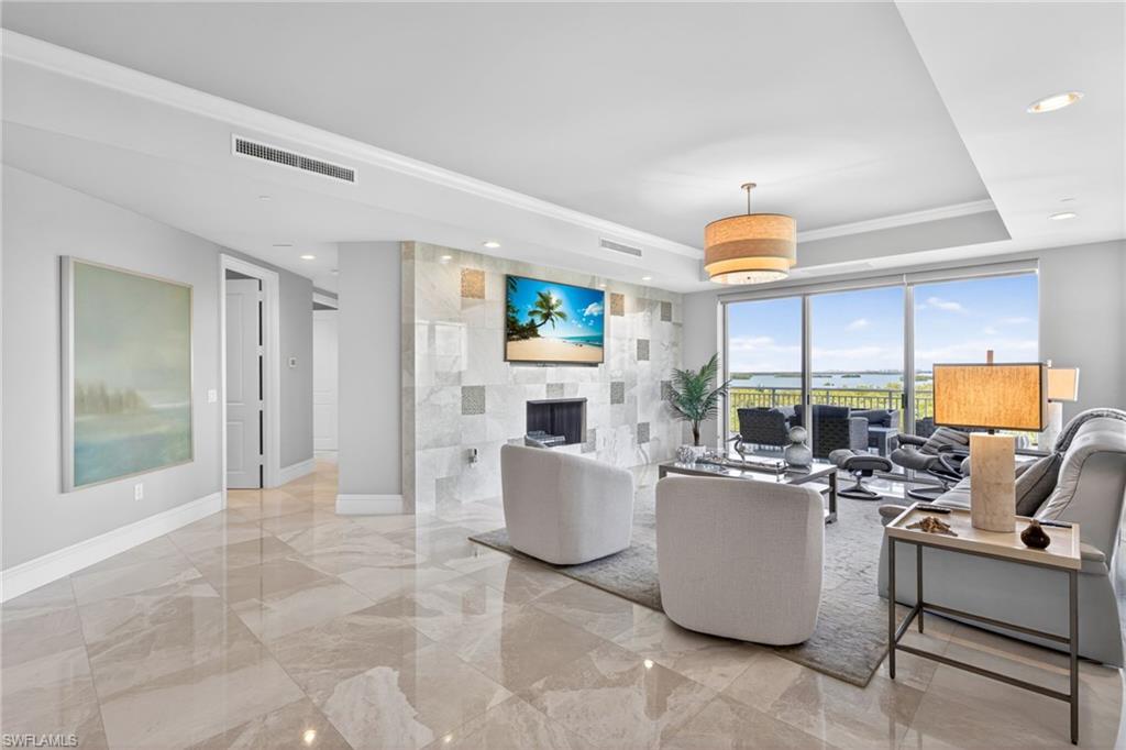 4851 Bonita Bay BLVD 504